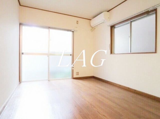 居室・リビング　洋室のお部屋です。