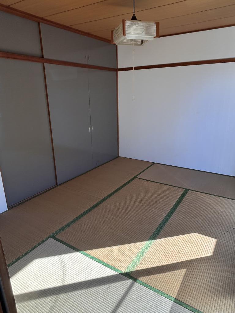 中島ハイツIの居間写真