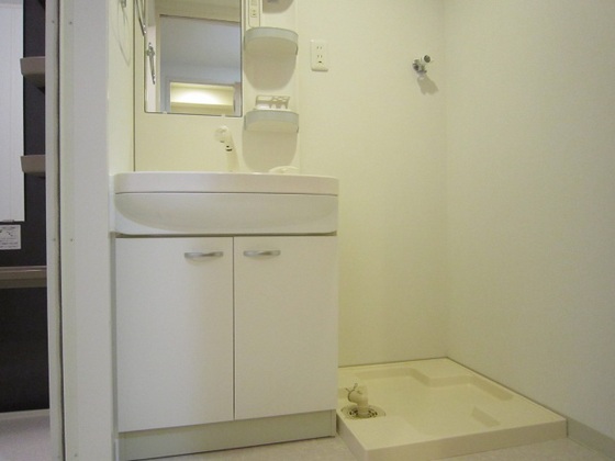 洗面設備　※写真は別室のものになります。