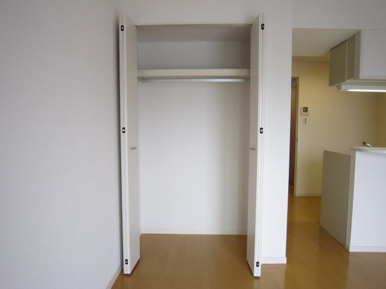 収納　※写真は別室のものになります。
