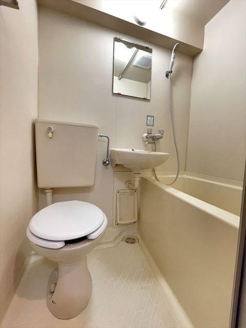 バス・シャワールーム