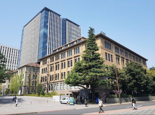 大学・短大　早稲田大学（大学・短大）まで350m