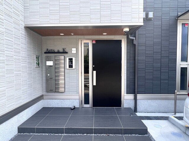 エントランス　エントランス
