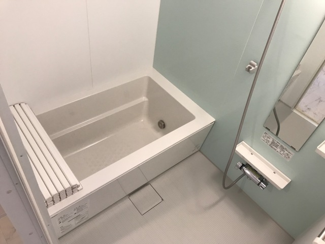 バス・シャワールーム　※同タイプの写真です。