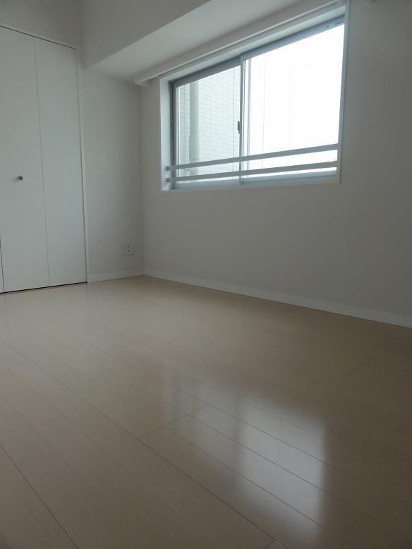 その他　洋室6帖