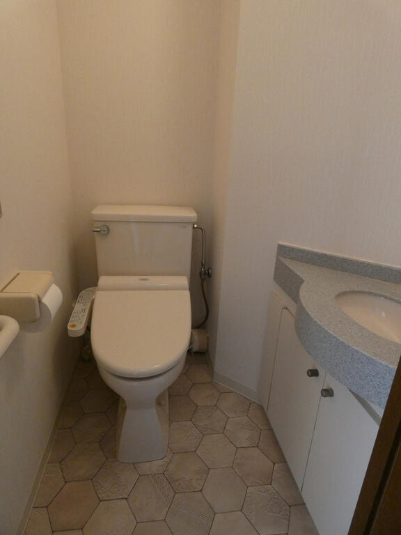 ファミーユ御影いずみのトイレ写真