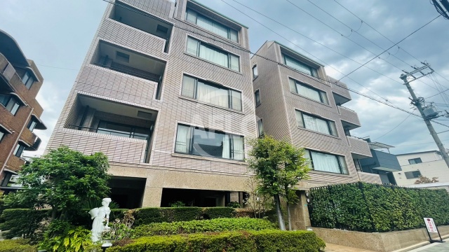 建物外観　パレス帝塚山　外観