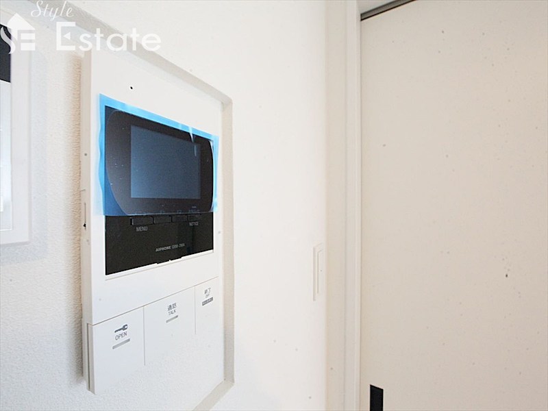 セキュリティ　モニター付きインターホン