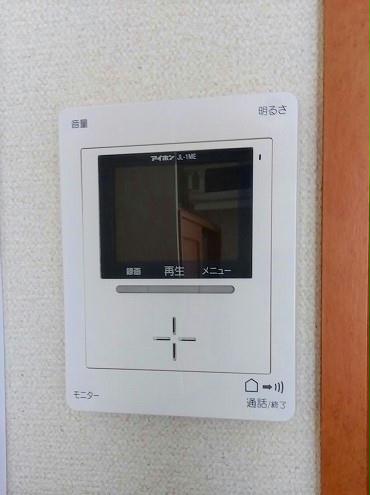 セキュリティ　モニター付きインターホン