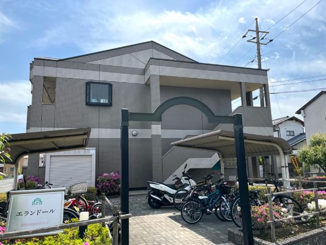 建物外観　外観写真（昼）