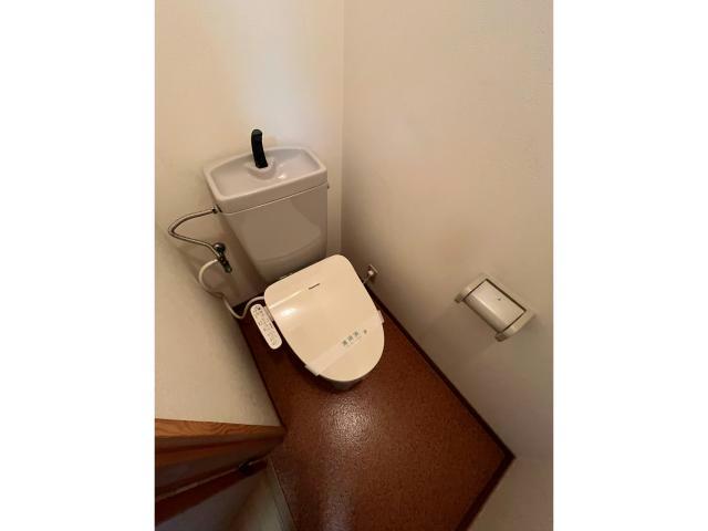 トイレ　同型タイプ