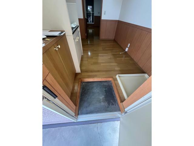 玄関　同型タイプ