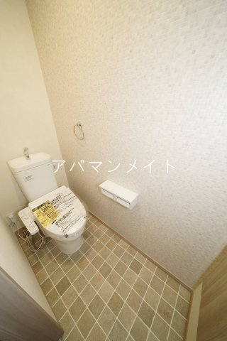 トイレ　清潔感のあるトイレです