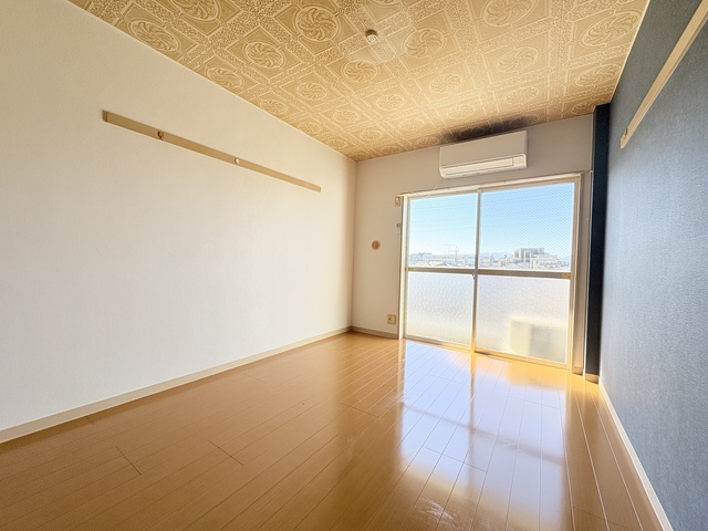 居室・リビング　別室参考写真