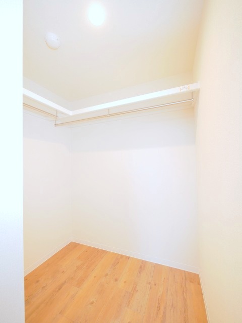 収納　ウォークインクローゼットです☆