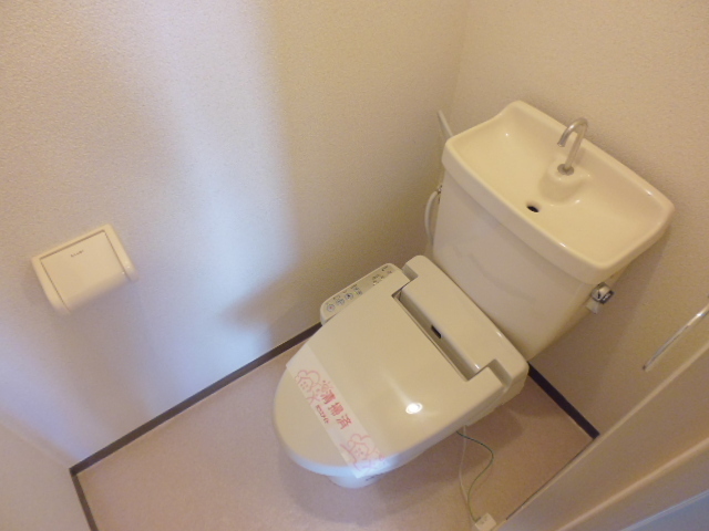 トイレ　温水洗浄便座は設備ではありません