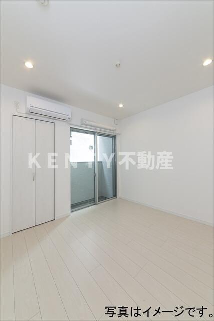 居室・リビング　ゆったり過ごせる居間です