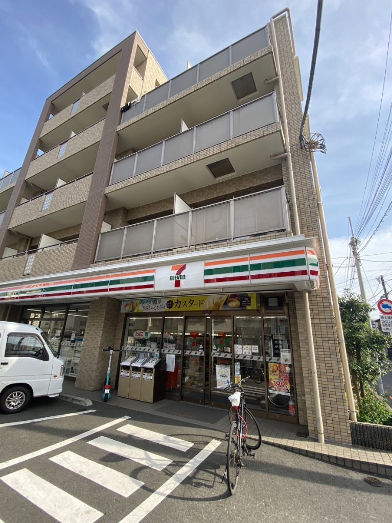 コンビニ　セブンイレブン 世田谷代田1丁目店（コンビニ）まで441m