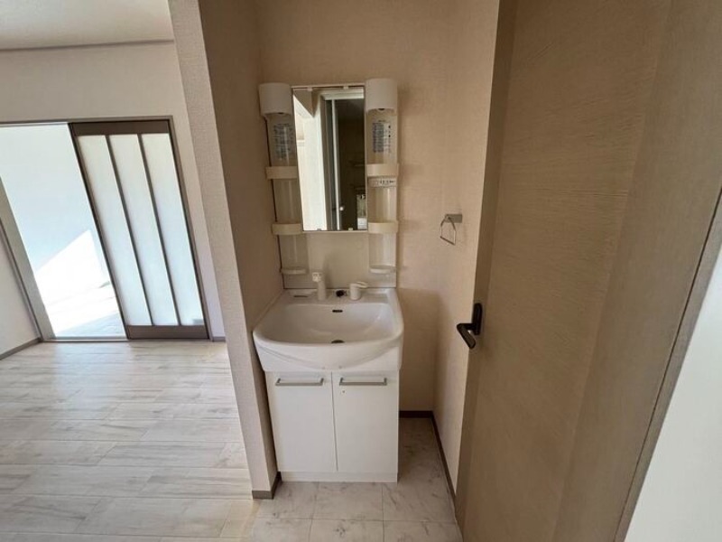 洗面設備　図面と現状に相違がある場合には現状を優先