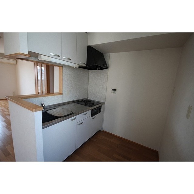 キッチン　同タイプの部屋となります