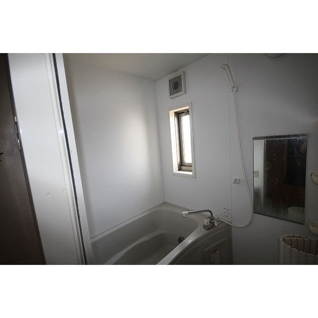 バス・シャワールーム　同タイプの部屋となります