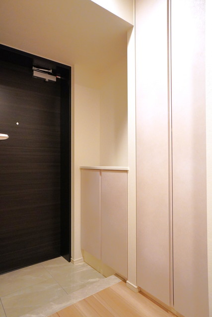 玄関　※写真は同タイプ住戸です。