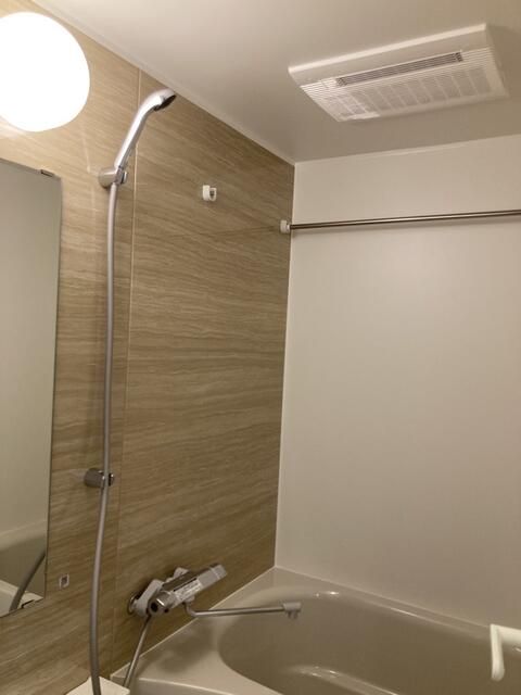 バス・シャワールーム　バス※別部屋参考写真