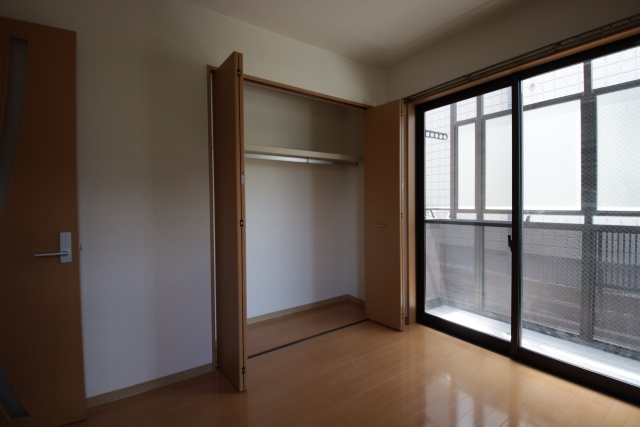 収納　※他の号室の参考写真です※