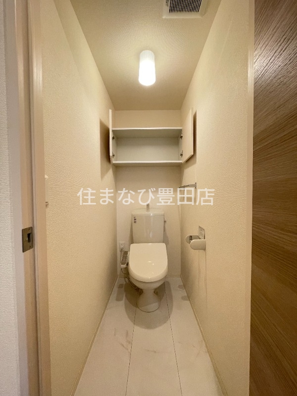 トイレ　別部屋写真