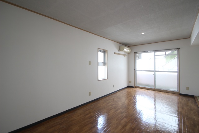 居室・リビング　別室の参考写真です。※現況優先