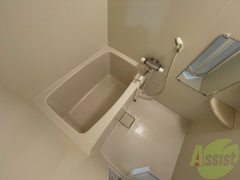 バス・シャワールーム　疲れを癒すには湯船でゆっくりするのが良いですよ。