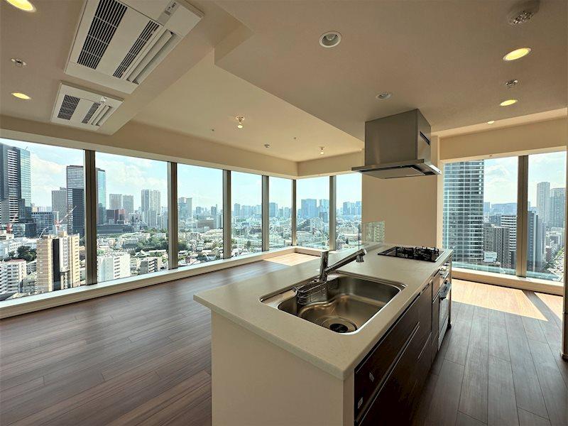 居室・リビング　内観1