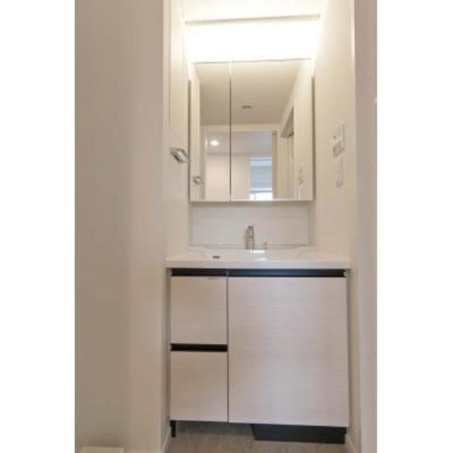 洗面設備　※写真は同タイプ住戸です。