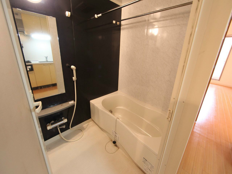 バス・シャワールーム　追い焚き浴室暖房乾燥機能付バス