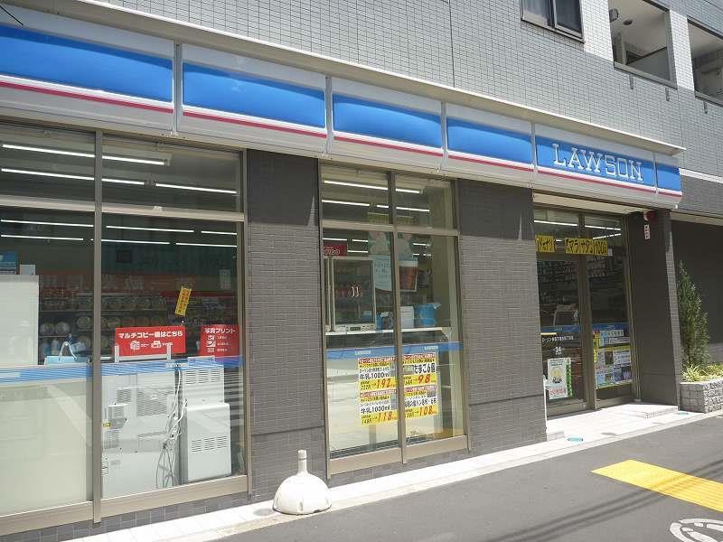 コンビニ　ローソン新宿下落合四丁目店（コンビニ）まで70m