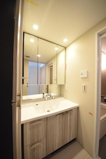 洗面設備　★お部屋探しはタウンハウジング高幡不動店まで★