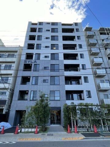 建物外観　外観は落ち着いています