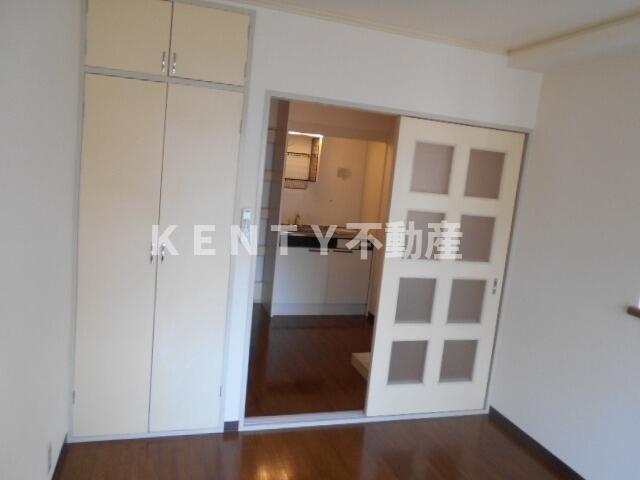 居室・リビング　居間です