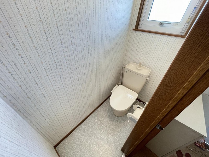 トイレ　トイレ