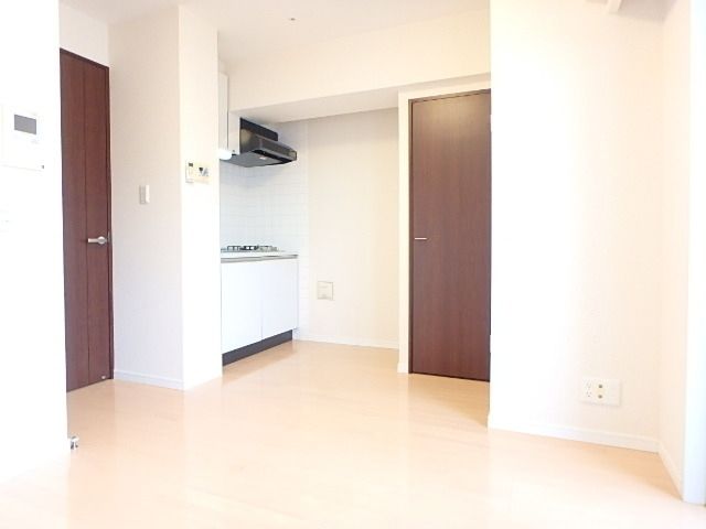 居室・リビング　★７．２帖の洋室です★