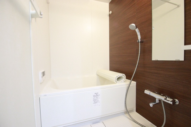 バス・シャワールーム　※別室の参考写真の為、現況優先です。