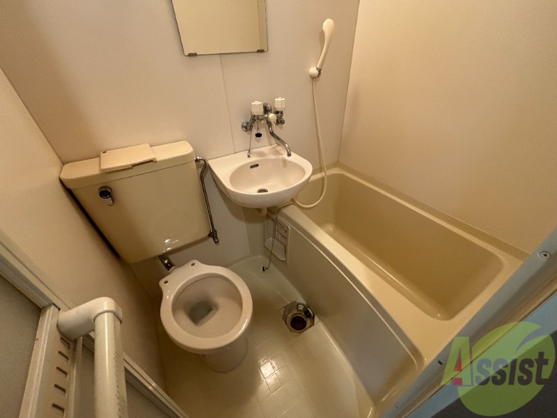 バス・シャワールーム