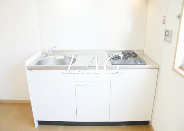 キッチン　キッチンです。