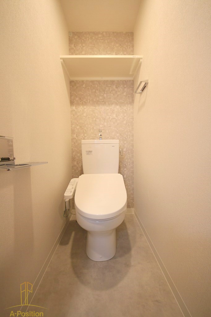 トイレ　エスリードレジデンス梅田デュオ