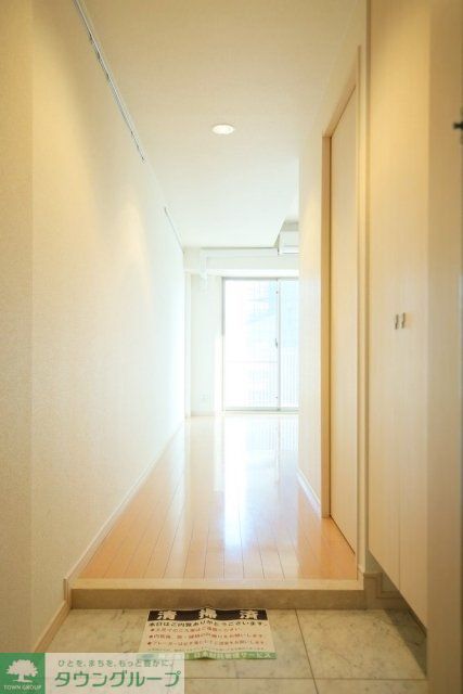 玄関　お部屋探しは株式会社　タウンハウジング　までお気軽にお問合…