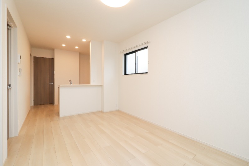 居室・リビング　図面と現状に相違がある場合には現状を優先