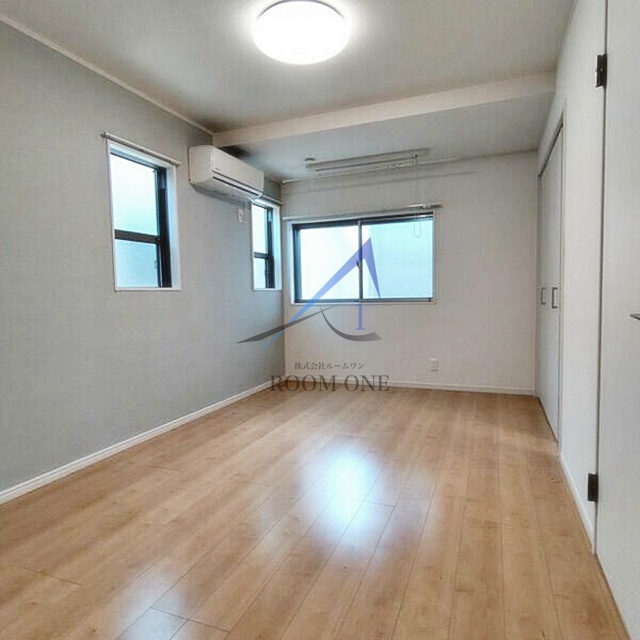 居室・リビング　洋室のお部屋です。