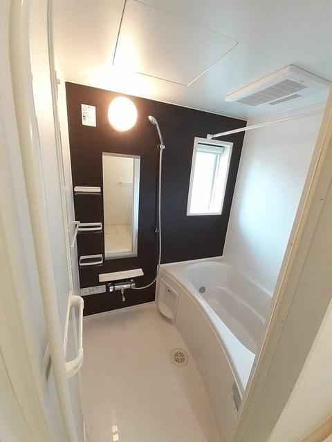 バス・シャワールーム　バスルーム