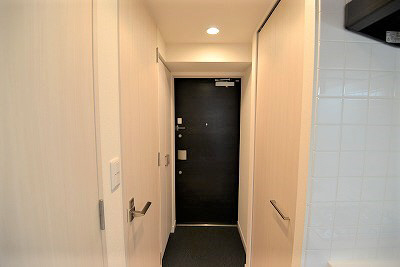 玄関　収納もある玄関です