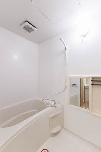 バス・シャワールーム　バスルーム